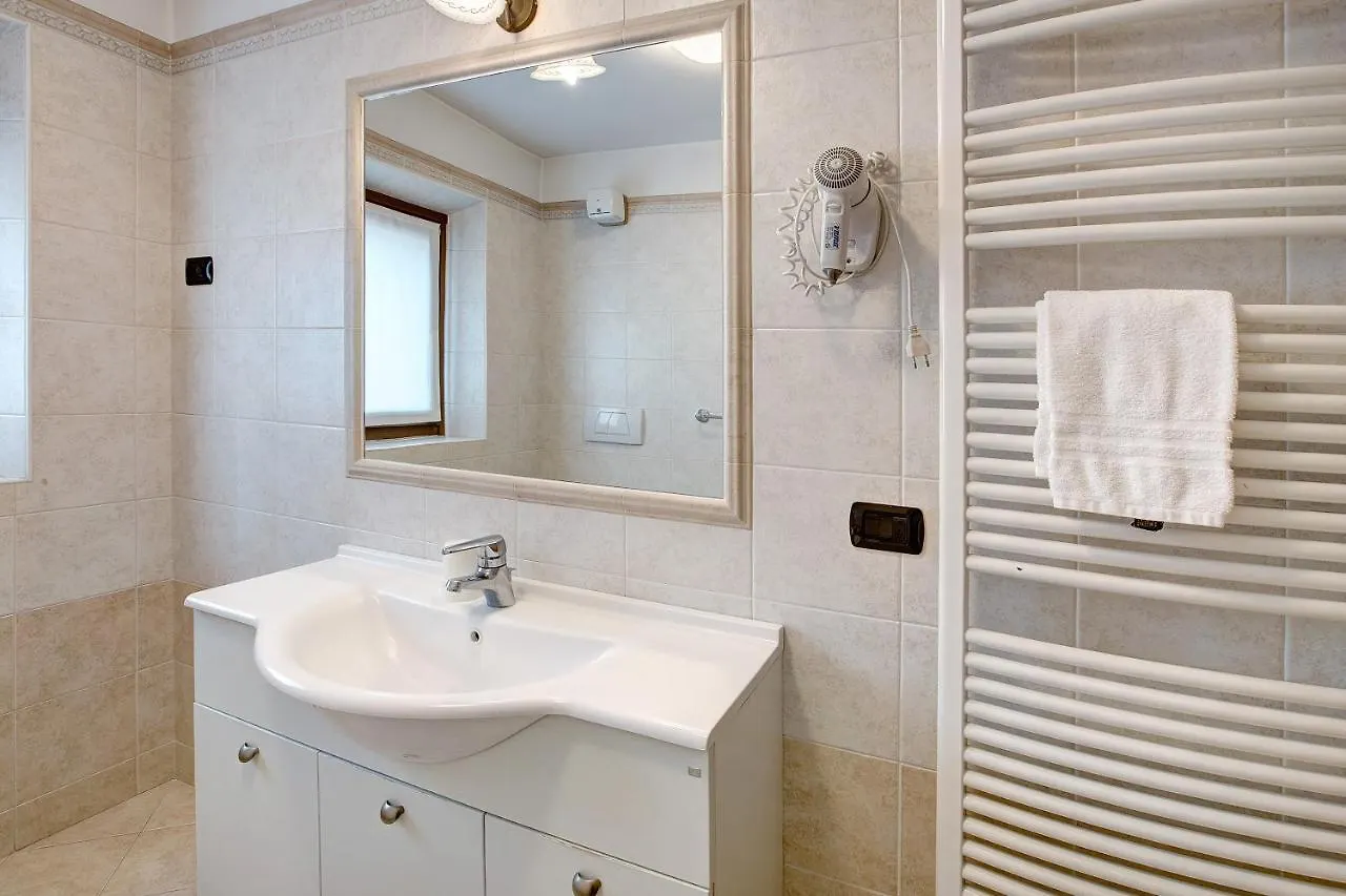 Chalet Anna Rododendro Livigno Appartamento